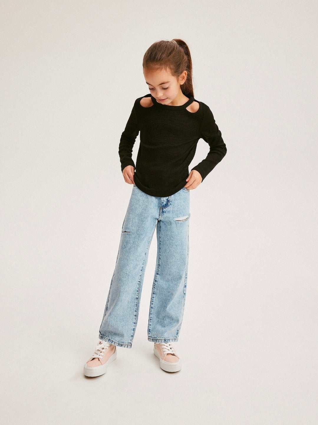 Reserved Girl's Black Long Sleeve T-Shirt With Cut-Outs